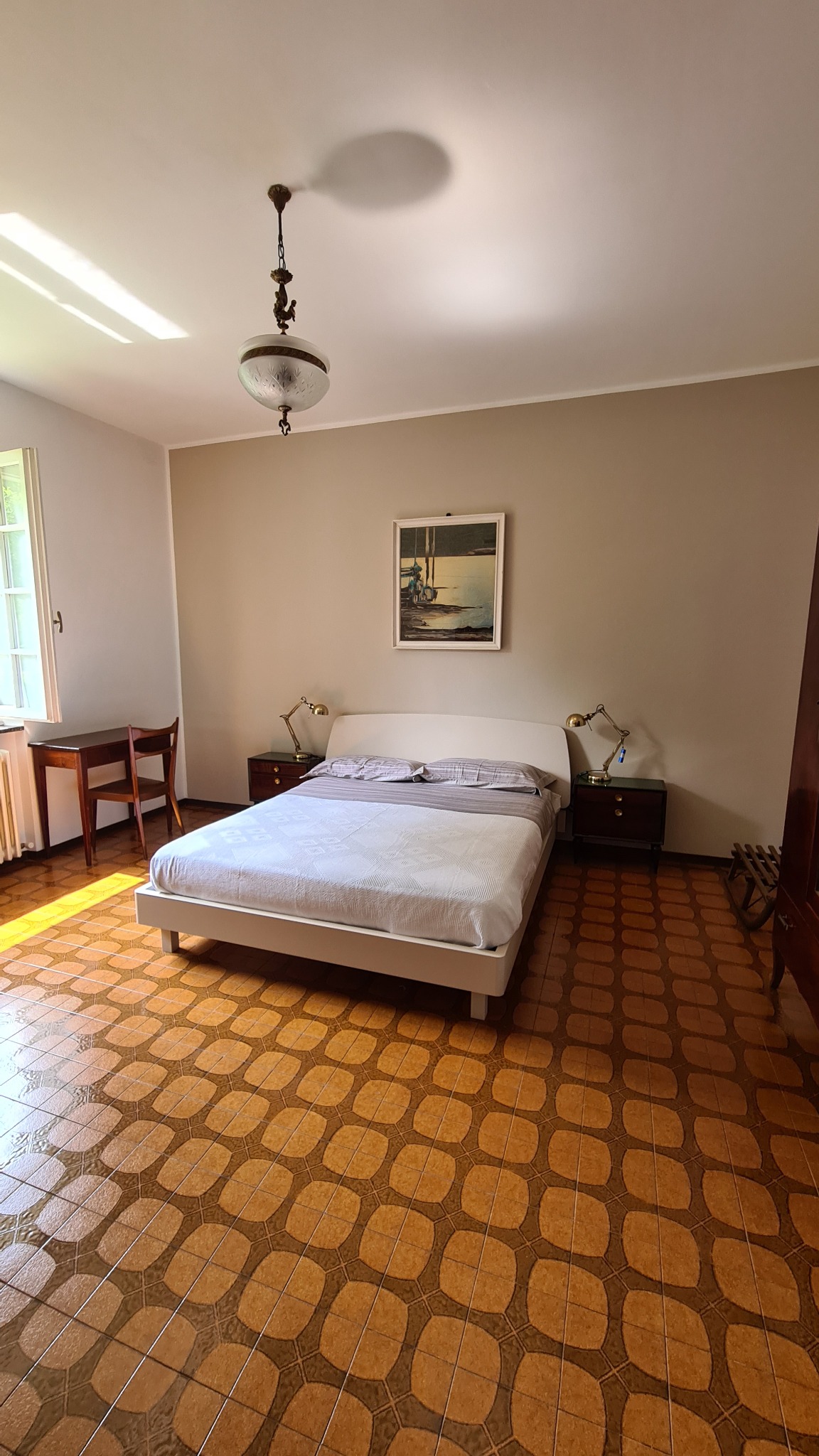 Wide view of the double bedroom